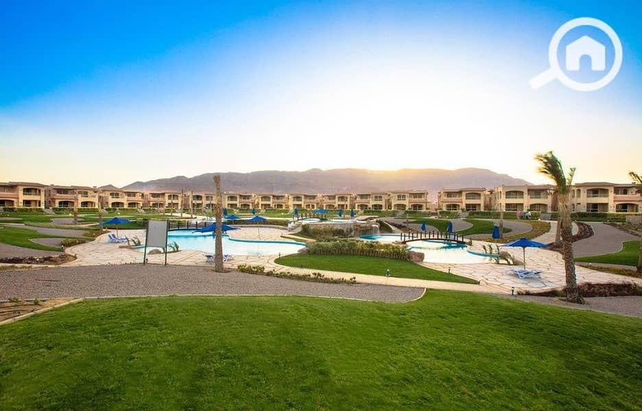 Chalet 150m for sale in Ain Sokhna - prime location - high deluxe finishing - installment system - Widok 6