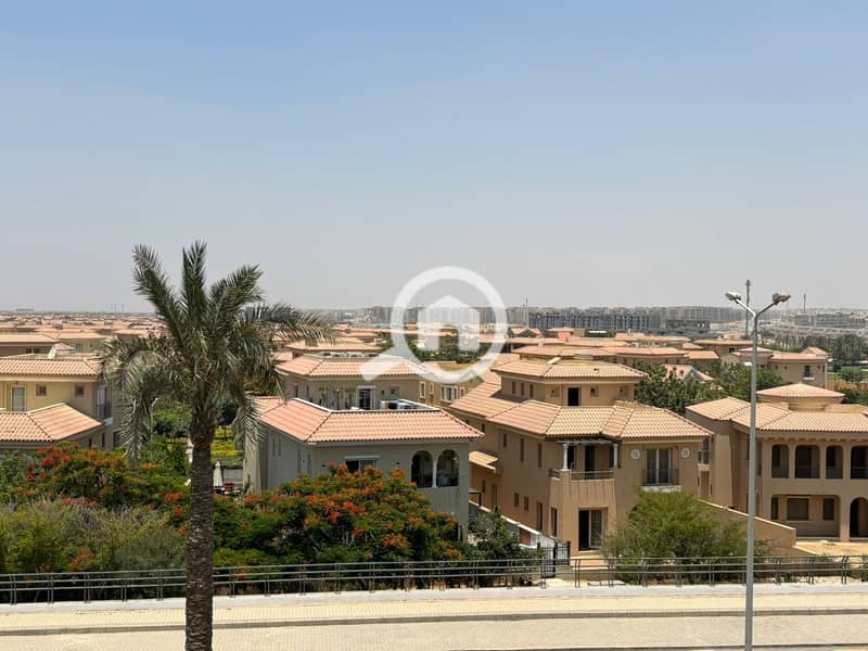 15 f797ecaf-9b22-43f7-a06b-04b0d91c026b. jpg