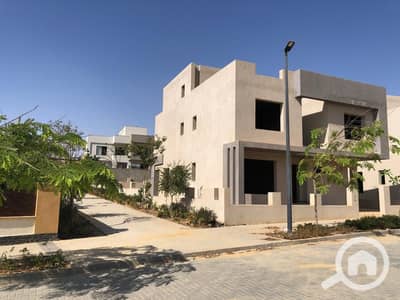 6 Bedroom Villa for Sale in Sheikh Zayed, Giza - IMG-20251113-WA0163. jpg