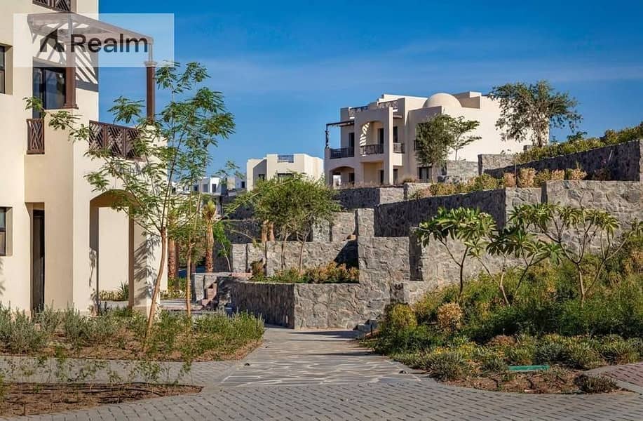 4 564584963_122301782528197974_2847143074103403168_n. jpg