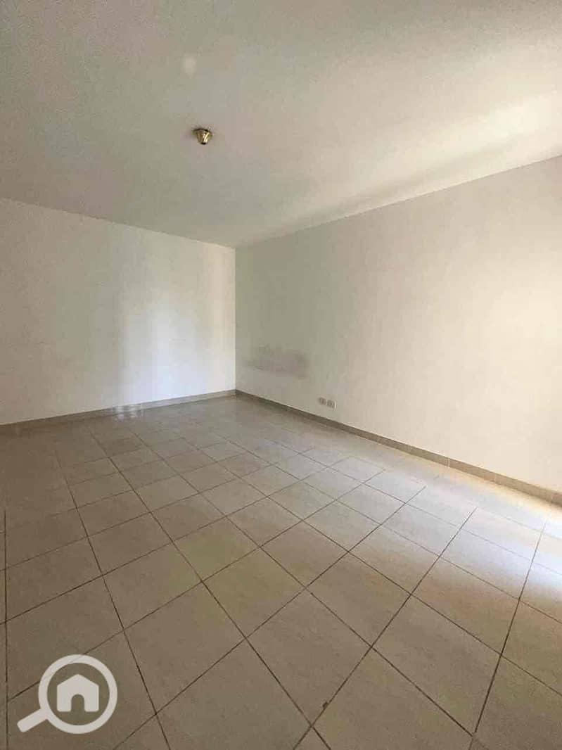 4 0eb0ec6f-f7f8-40e0-9f2d-24c431087b7d. jpg