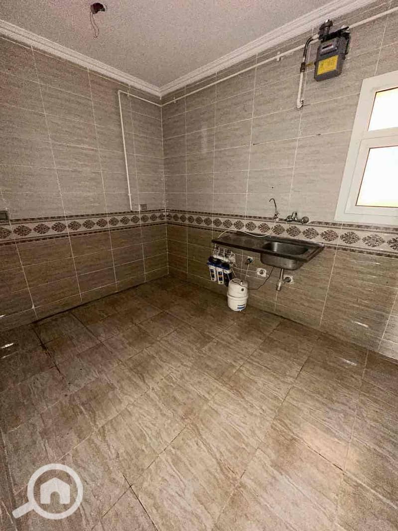 7 40cad0a9-479b-418b-87d5-66e78bd1875c. jpg