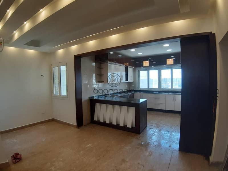 5 WhatsApp Image 2025-08-11 at 12.15. 55 PM (1). jpeg