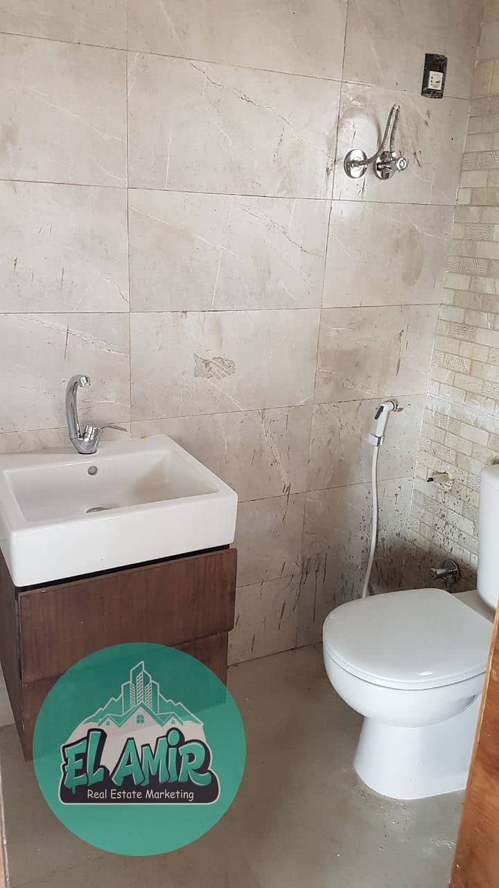 7 e64ab4b8-292f-4e7c-8ebb-8c859ef73e36. jpg