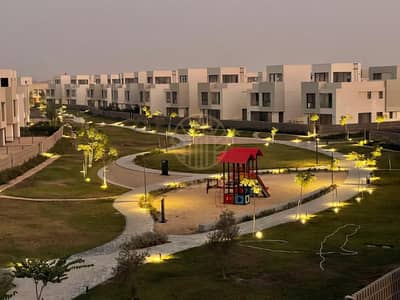 فیلا 4 غرف نوم للايجار في مدينة الشروق، القاهرة - IMG-20250122-WA0102. jpg