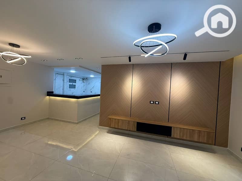 7 579593386_1142848524683617_7760161349237681959_n. jpg