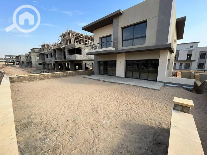 6 567654514_3884575341678868_1016514932143884731_n. jpg