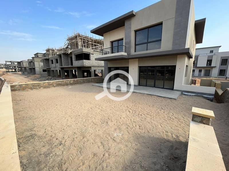 6 567654514_3884575341678868_1016514932143884731_n. jpg