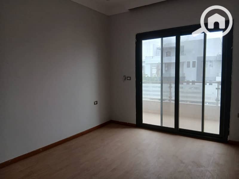 7 8073709b-6b10-439b-a206-57f1f12f03b7. jpg