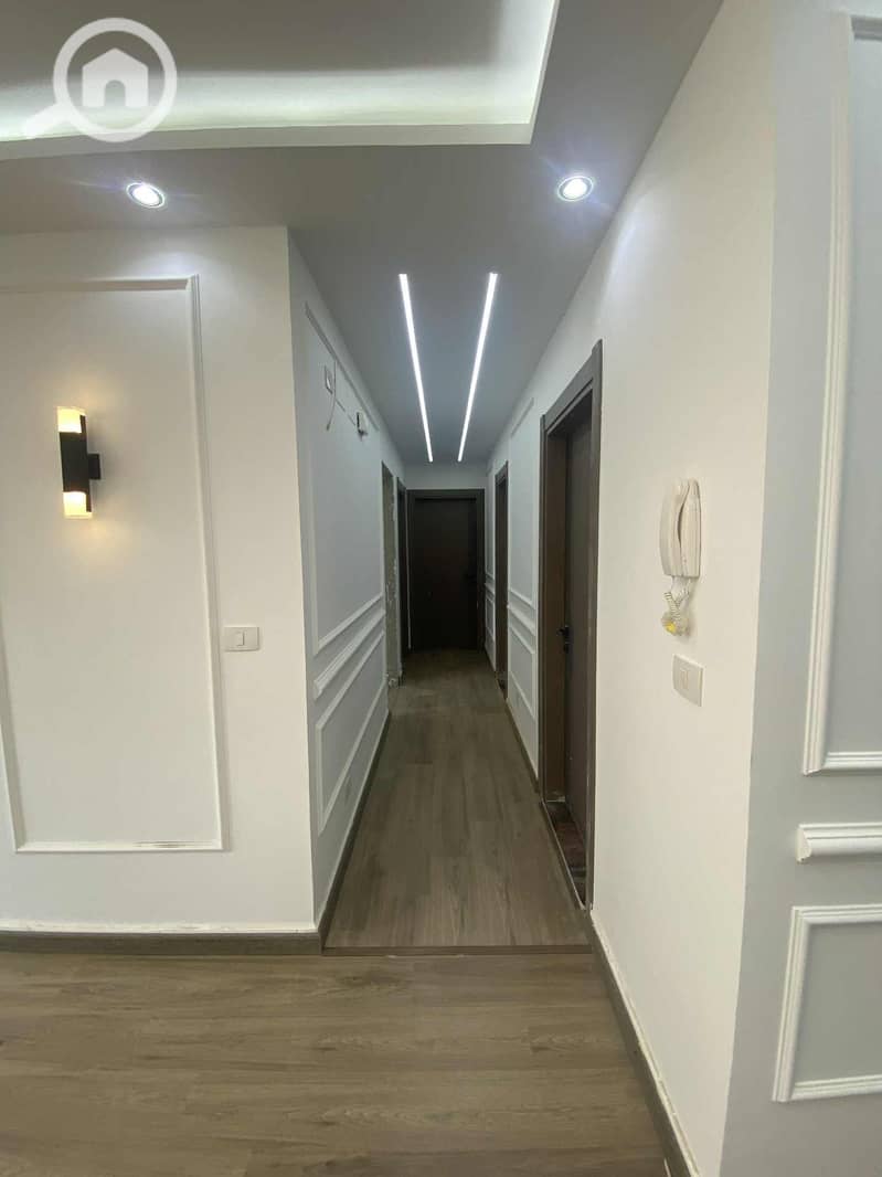 8 WhatsApp Image 2025-10-25 at 15.40. 57_7f660e24. jpg