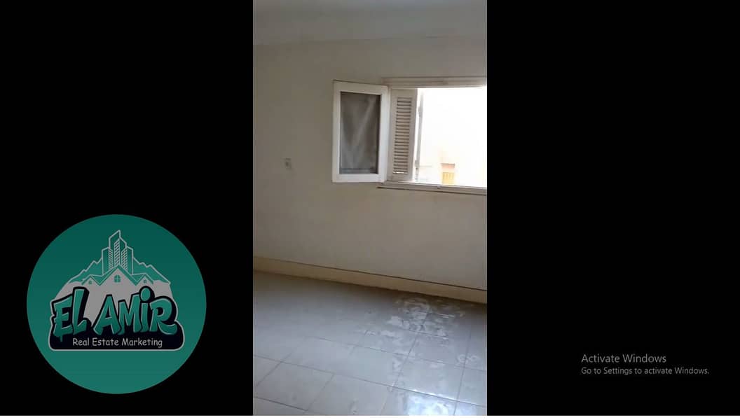 8 Unشسيitled. jpg