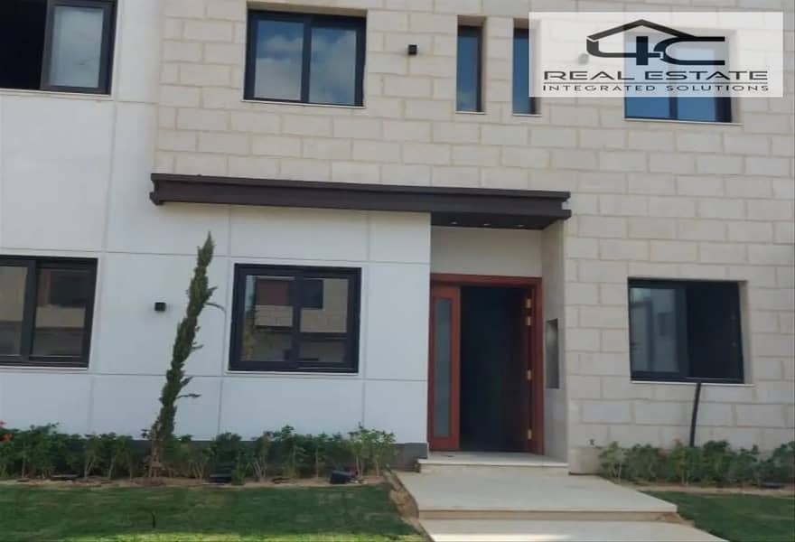 7 6426683-f7d85o. png