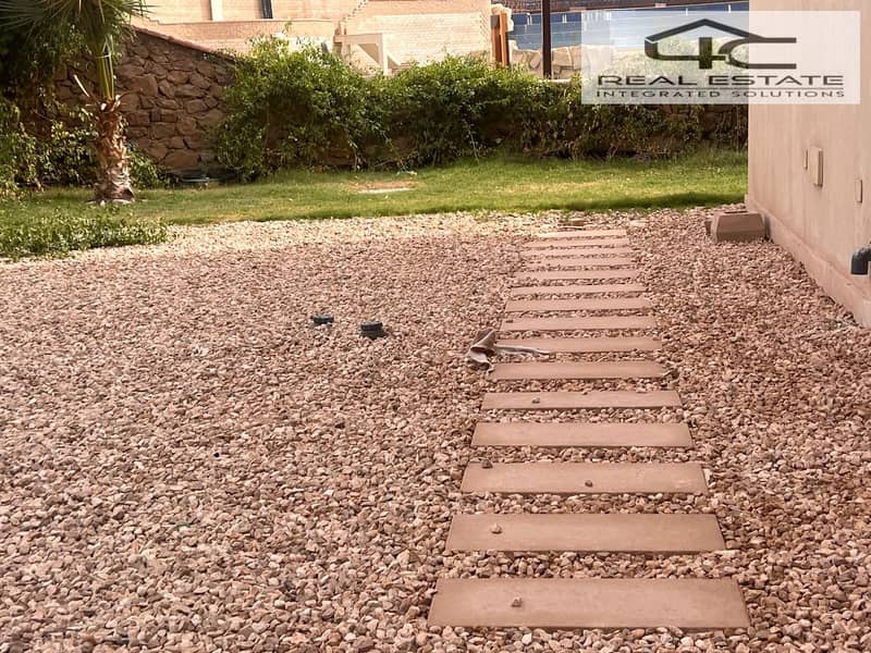 8 WhatsApp Image 2025-11-11 at 12.39. 36 PM (1). jpeg