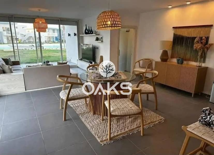 4 9ee1e81f-1545-4c26-b337-c7d30321f663. jpg