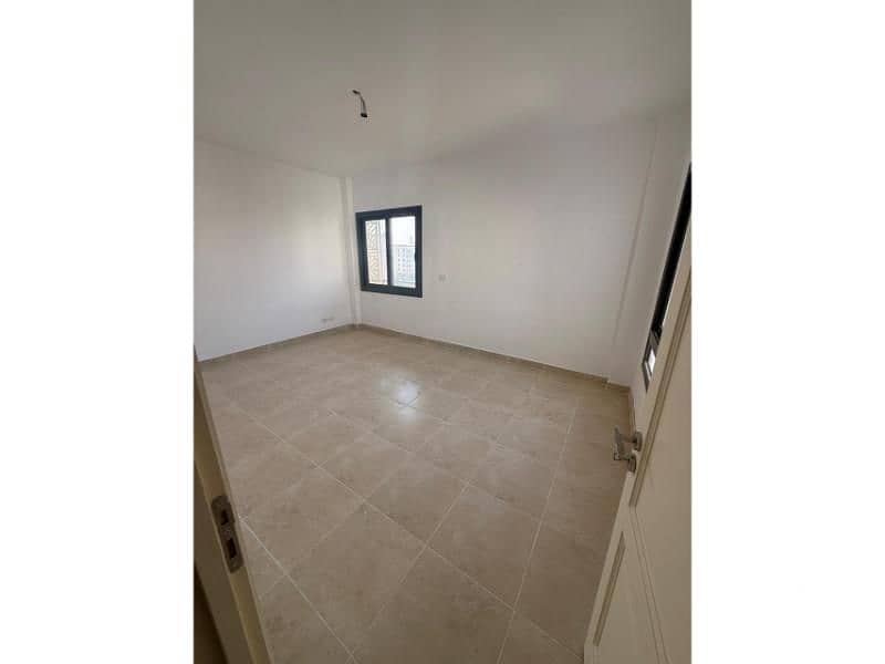 2 WhatsApp Image 2025-11-13 at 3.34. 36 PM (1). jpg