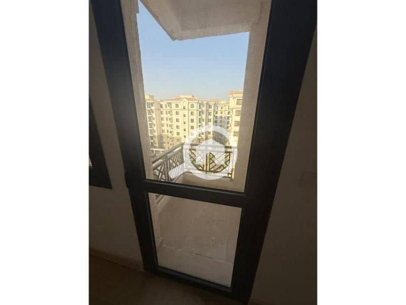 7 WhatsApp Image 2025-11-13 at 3.34. 38 PM (2). jpg