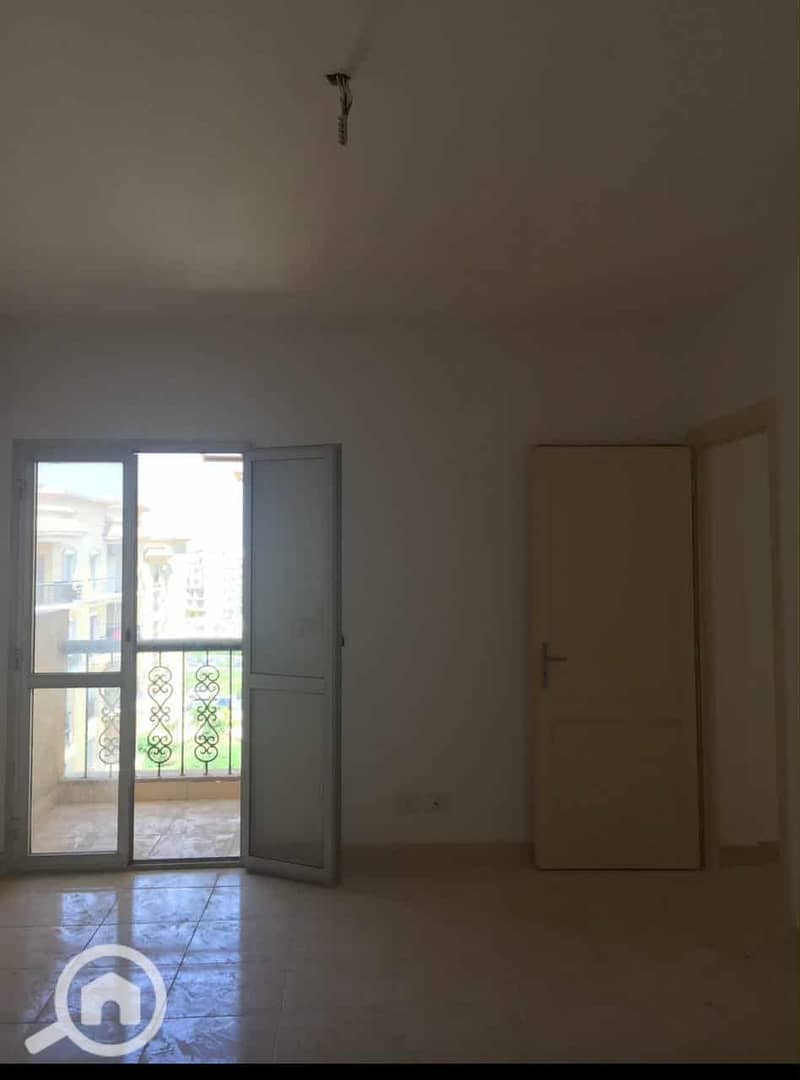 8 c100a0f4-5fed-4b20-bdb4-99c39caf8a6e. jpg