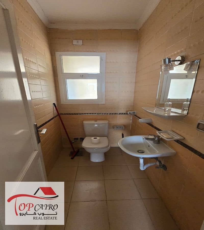 8 IMG-20251111-WA0095_800x900. jpg