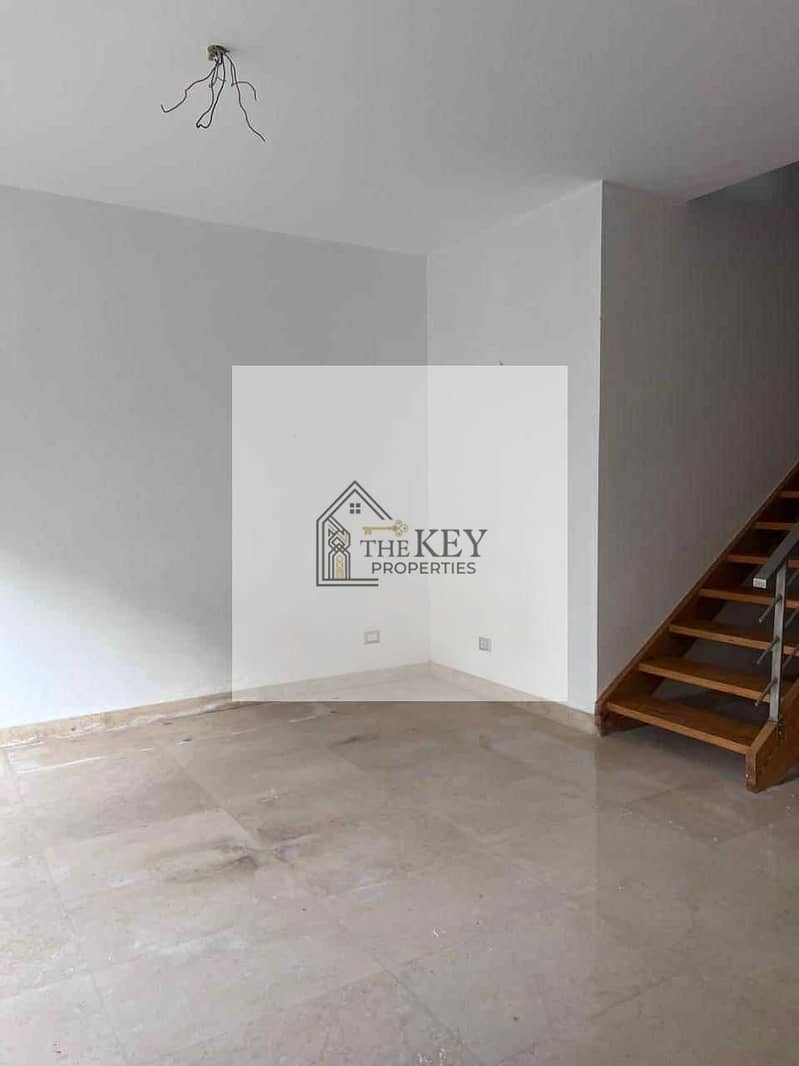 3 ba77ed00-fdff-4170-8969-f580066acfe2. jpg