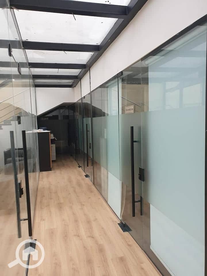 3 6c1f548c-b98b-42d4-9428-545d2a87115f. jpg