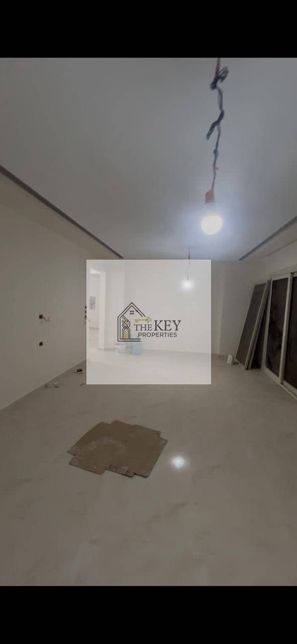 2 WhatsApp Image 2025-11-09 at 23.33. 09_125e355e. jpg