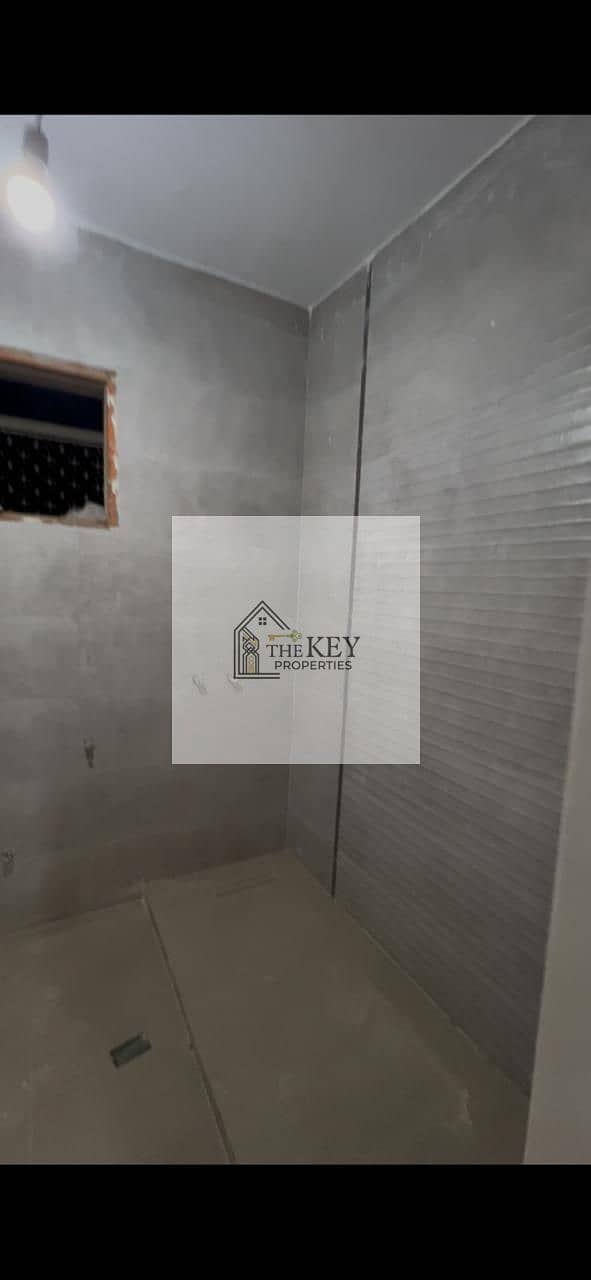 11 WhatsApp Image 2025-11-09 at 23.33. 06_03afb323. jpg