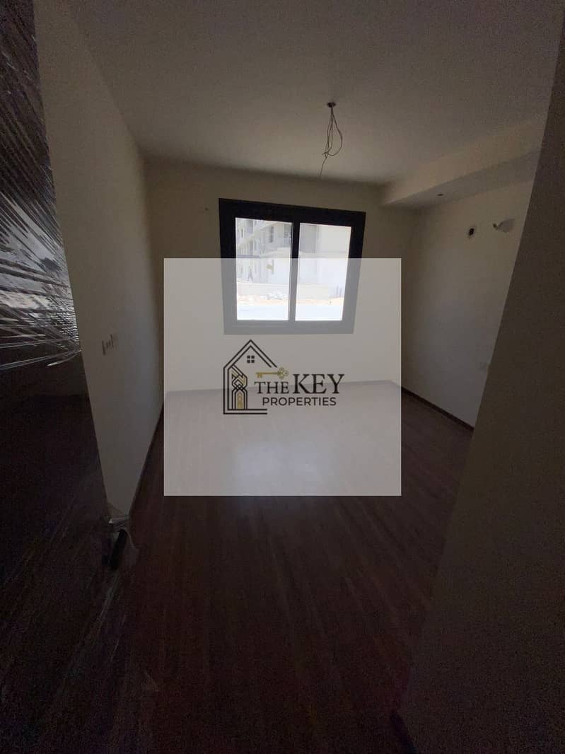 7 WhatsApp Image 2025-11-12 at 17.55. 09_2962aab3. jpg