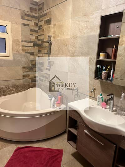 دوبلكس 4 غرف نوم للايجار في 6 أكتوبر، الجيزة - WhatsApp Image 2025-10-25 at 12.56. 42 AM. jpeg