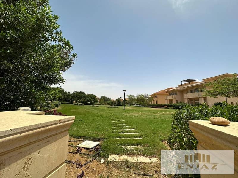 12 5e4b4ca9ec1aa4e36e0f7b6df450a2595520e5b1 - Copy. jpg