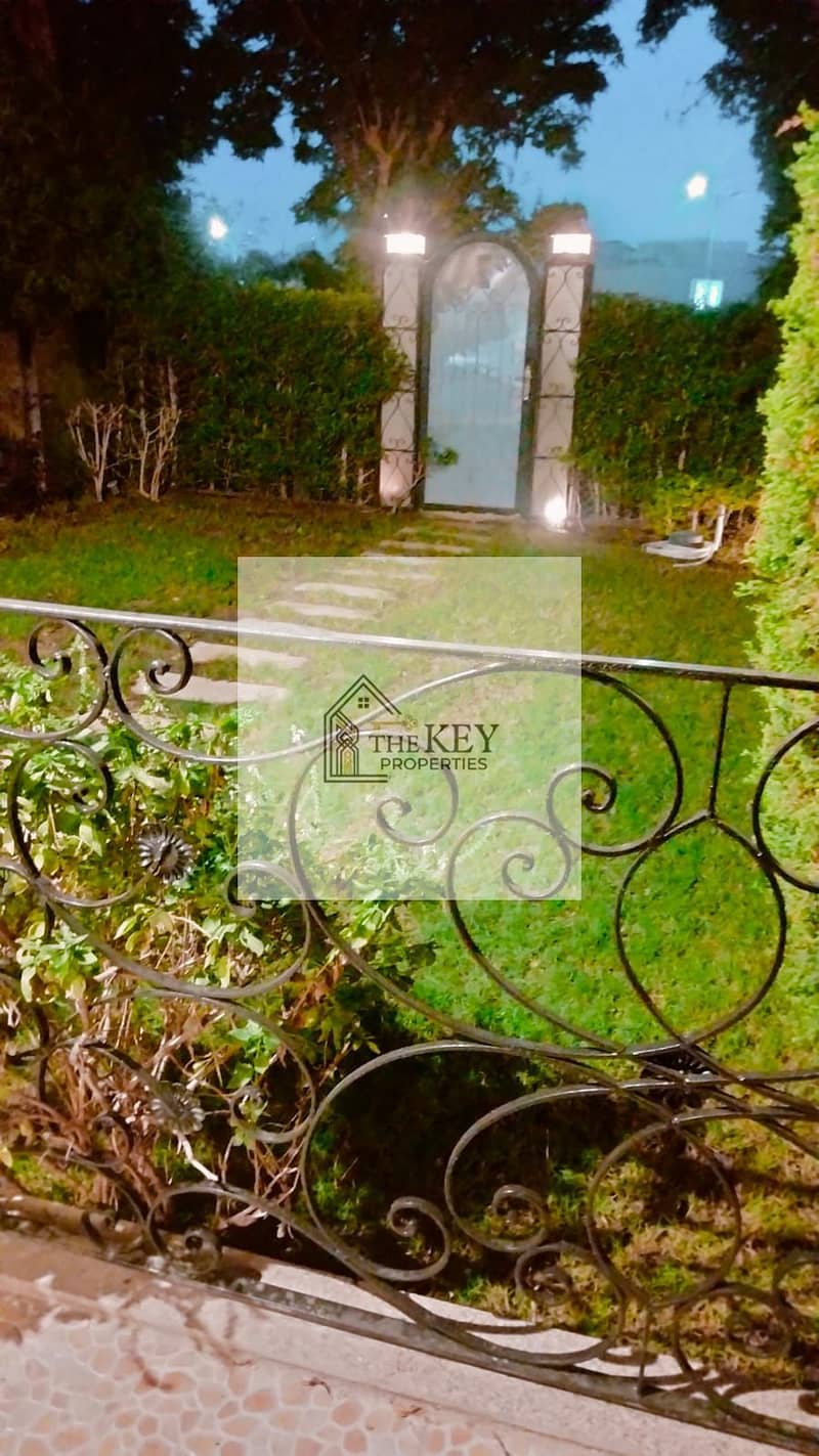 14 61d18cc8-91c3-4469-a3af-3fbf11ea9f35. jpg