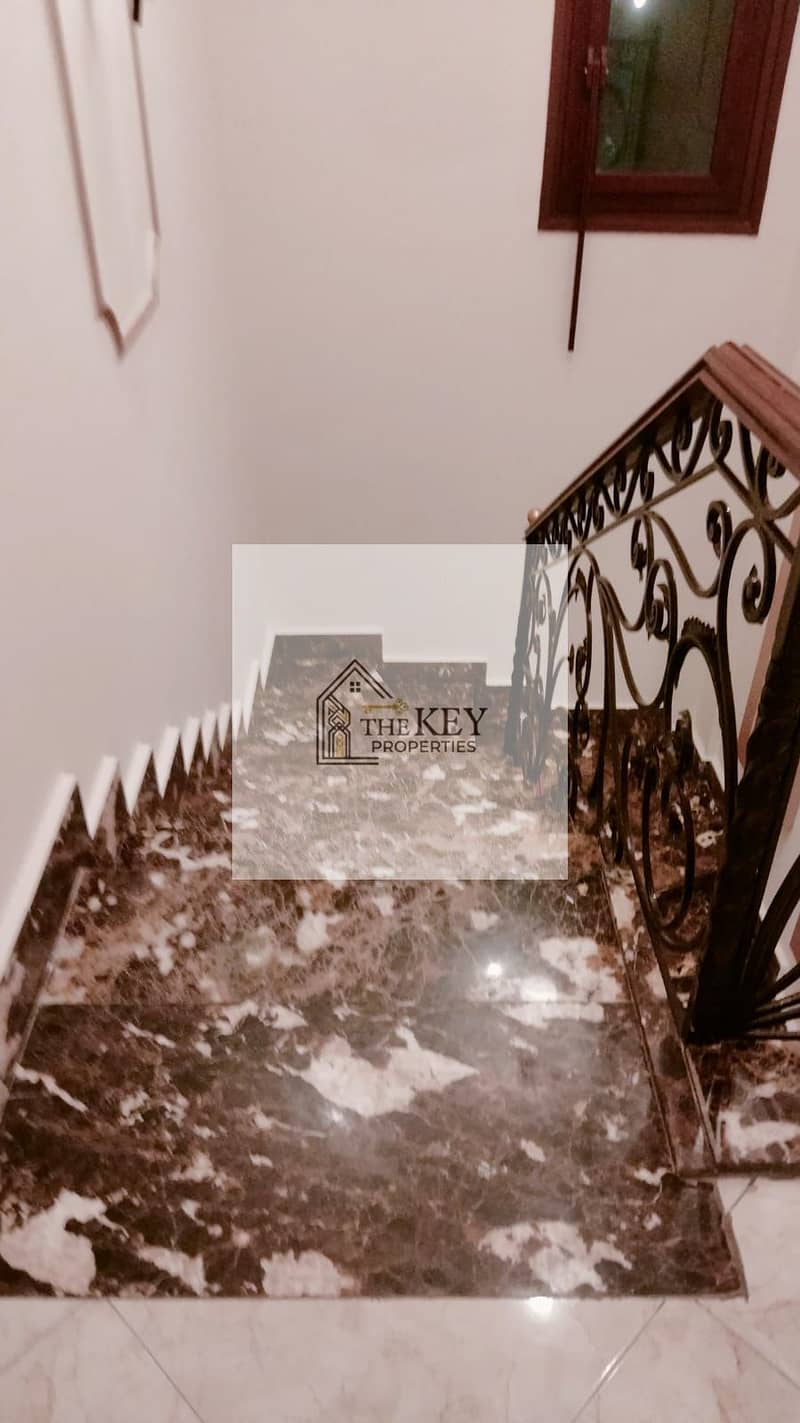 18 46eed545-988b-4d79-9821-1eba8eaeeef0. jpg