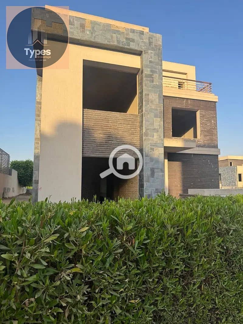 4 32796307-800x600. jpg