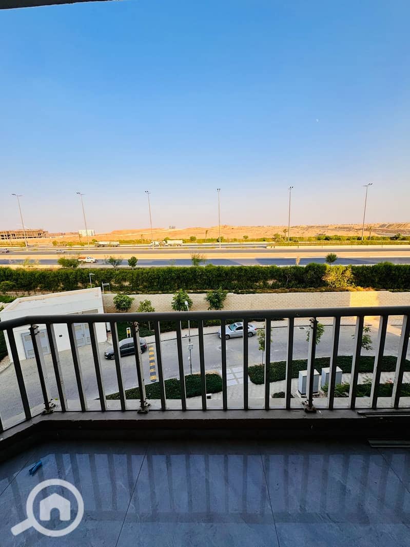 4 WhatsApp Image 2025-11-09 at 17.46. 23_4e096280. jpg