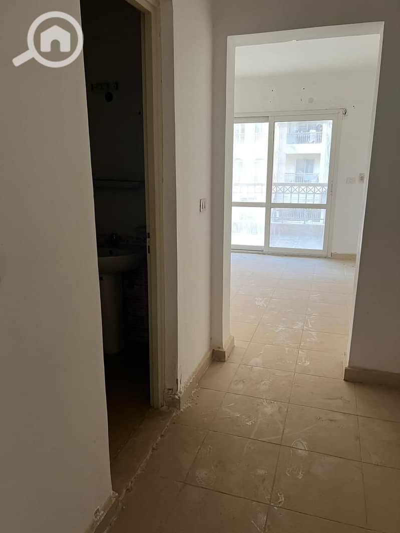 12 5860fdf2-2a9a-441a-8cd1-6ca672adf7f4. jpg