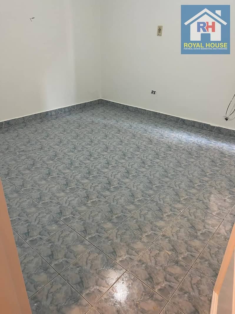 12 WhatsApp Image 2025-08-09 at 12.23. 14 PM (1). jpeg