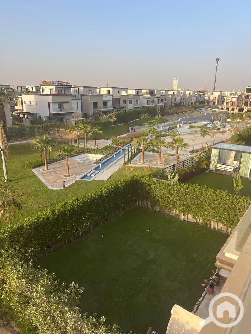 3 0277decb-2766-4ca6-bead-4f47cf5c7dda. jpg