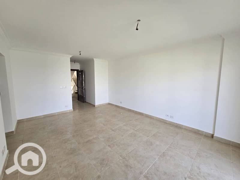 7 573918147_1462248122575164_3027446791313387281_n. jpg