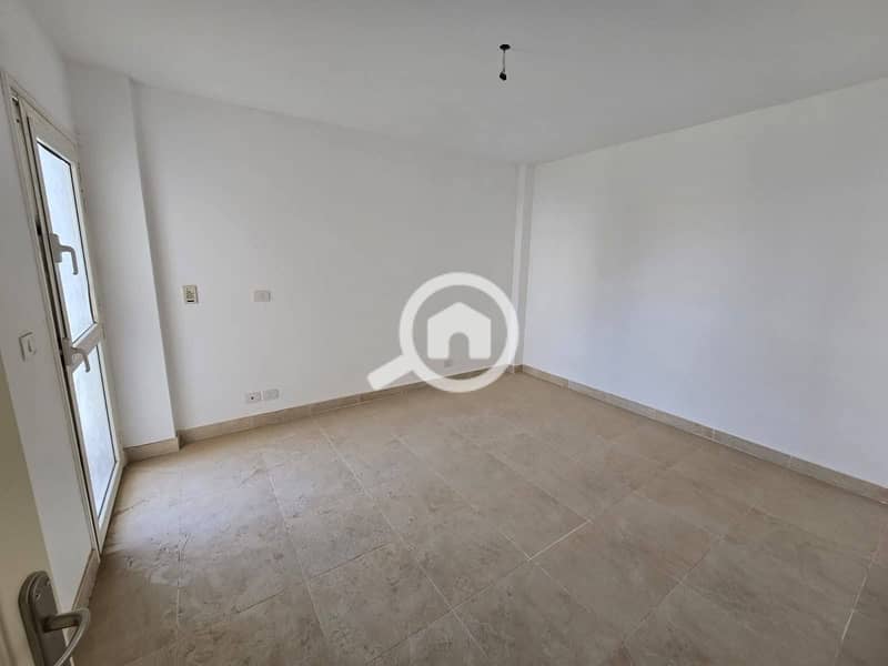 9 575008858_1462248289241814_2621337826706512912_n. jpg