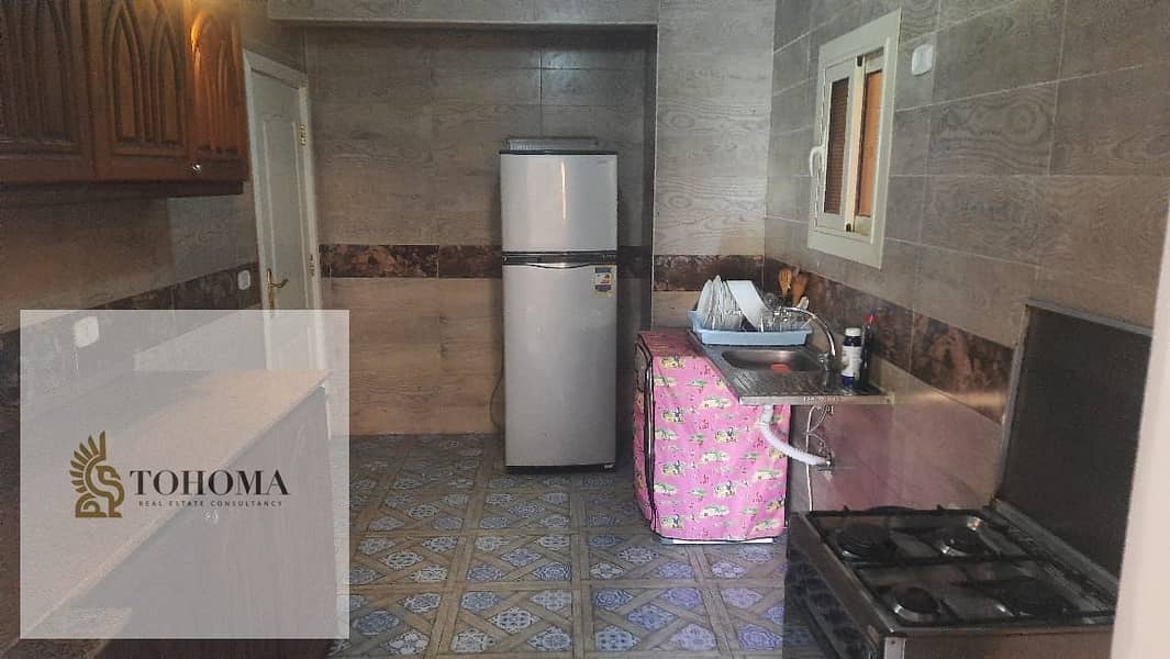 2 29de2b9d-8ef3-45bd-b7eb-2367eb1a7b9a. jpg