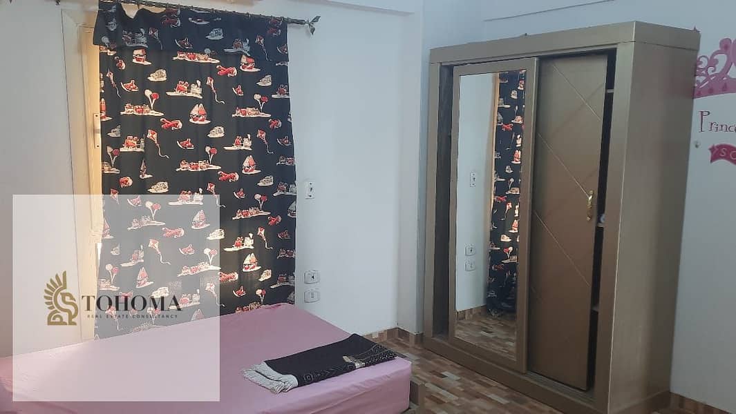 4 09ec9f1c-94e2-47e7-8697-7dd7b1e77d82. jpg