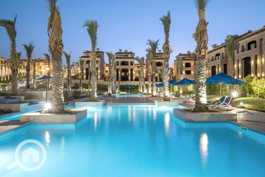 10 6b79a921-4475-4571-8379-8885c014ac74. jpg