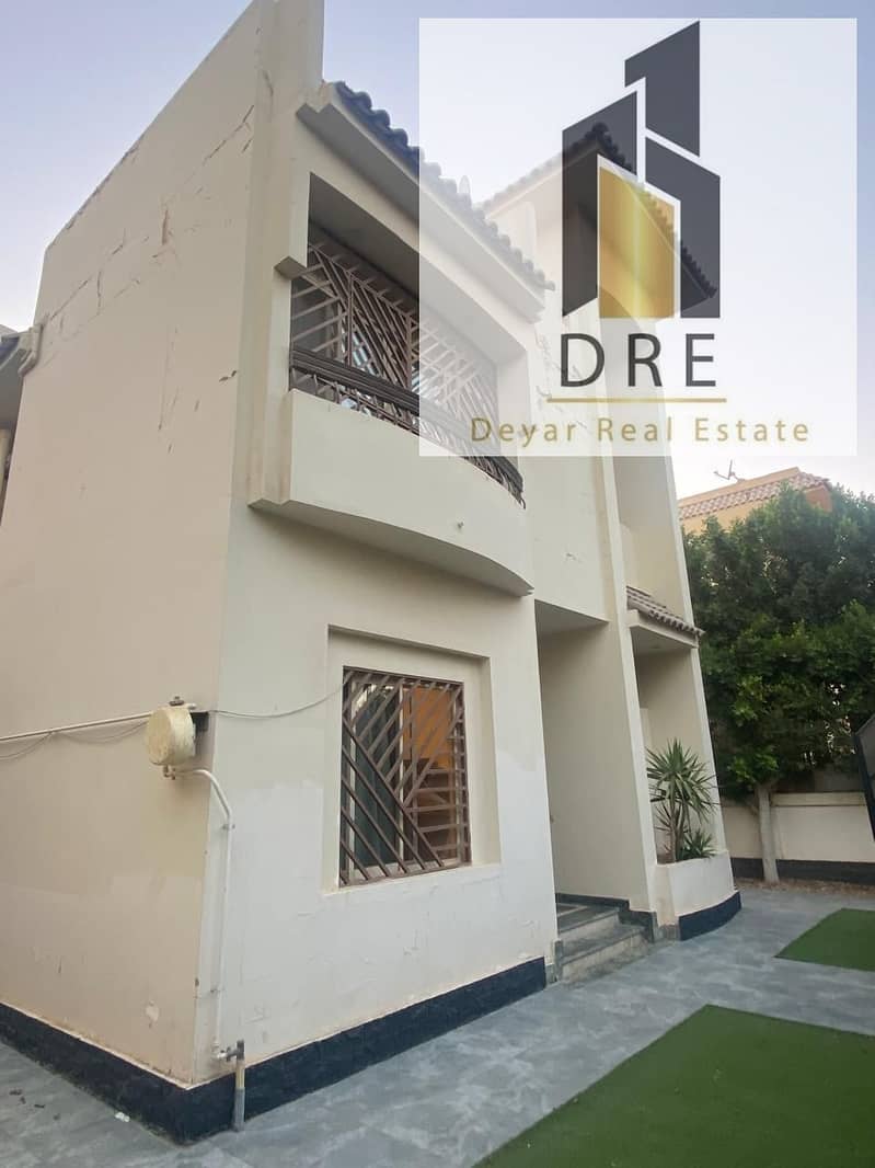 17 dc4d58dc-9ff2-4083-8588-cd35d0989932. jpg