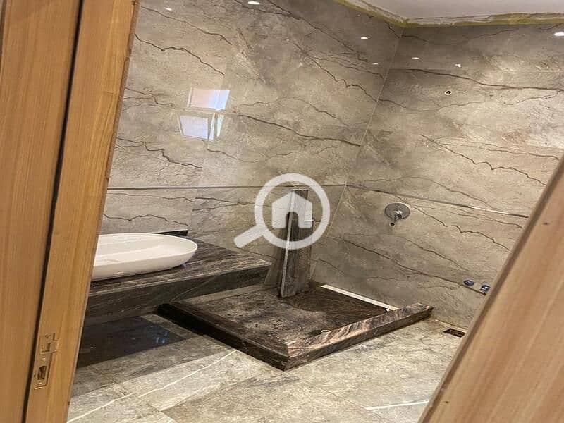 6 33db176e-30ba-4ce2-8351-e1d9a6e3ba64. jpg