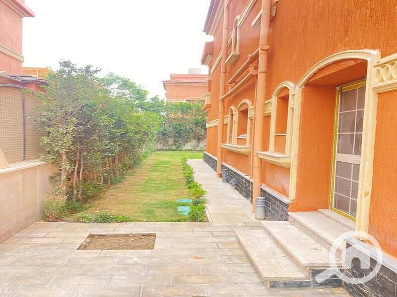 23 e7adfbf5-c5dc-45a3-b2be-e3219a1d0466. jpg