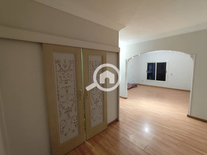 4 1dfb65d7-1488-4e91-9896-aea176b77e57. jpg