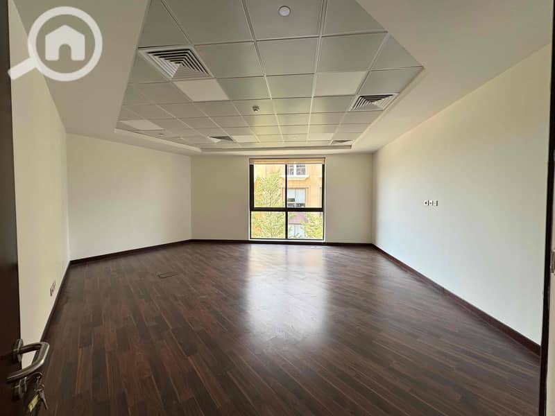 10 364bd5f9-9400-41f5-b454-5337f2a1dae2. jpg