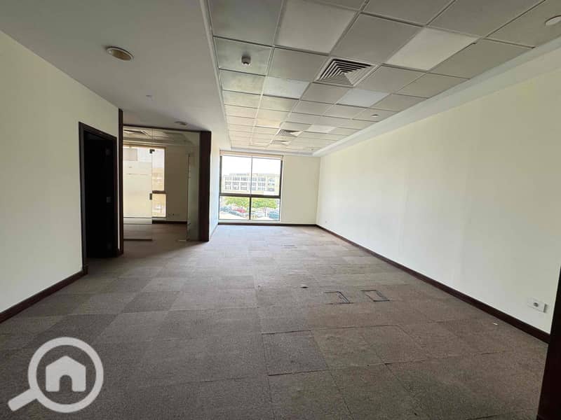 15 fa7b2703-6df4-4ba6-98dd-36a6ba49d087. jpg