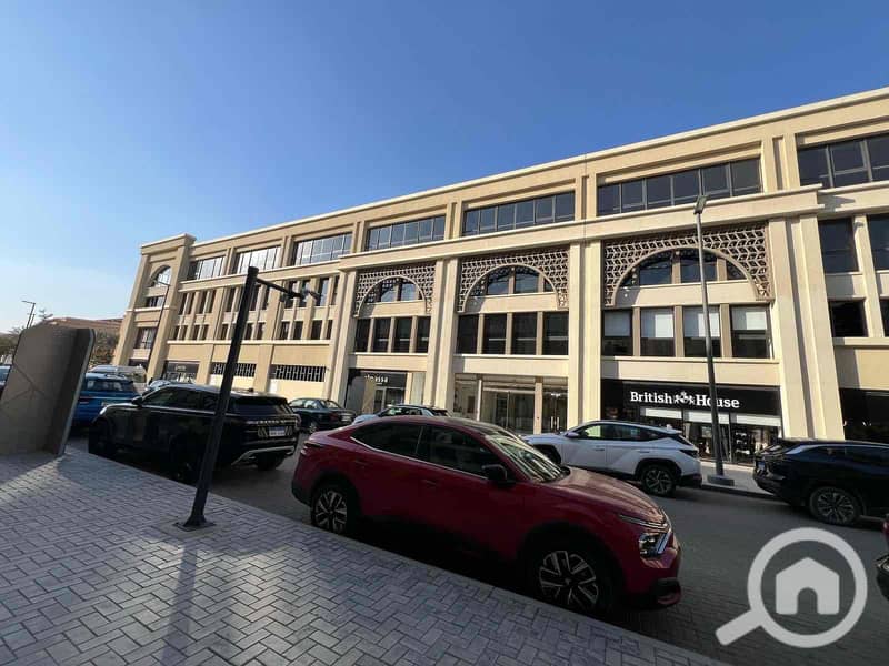 24 3e427d8a-b6d4-4c0a-b1e8-b3863697a7bb. jpg