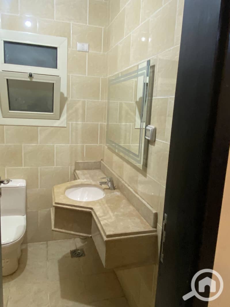 5 6af06072-bdac-4aab-99f5-a2476d6d4349. jpeg