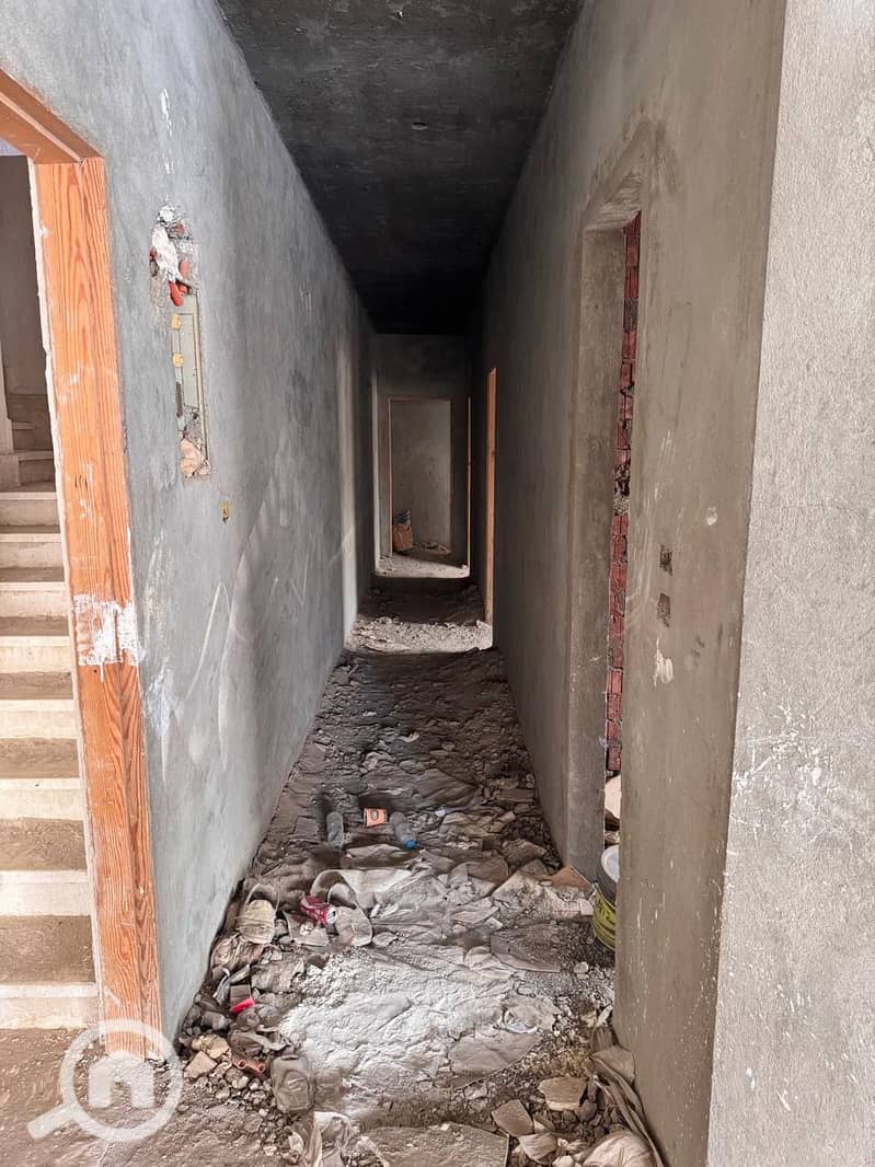 4 3efff445-fe7d-463c-9004-841cb64cd199. jpeg